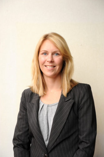 Photo d'Amanda Anderson - membre du conseil d'administration de Family Service Saskatoon