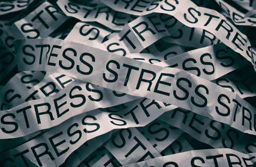 stress sur plusieurs morceaux de papier image